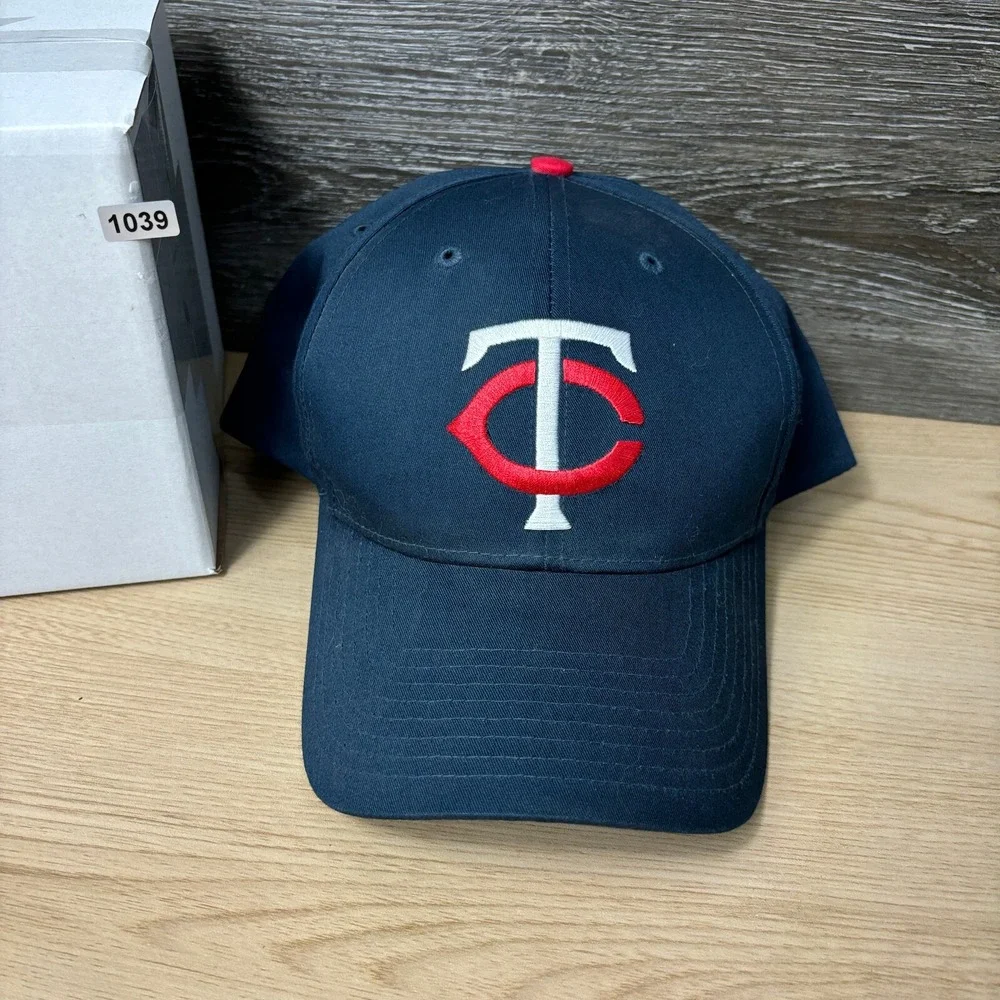 Vintage Minnesota Twins Hat Cap Snapback Blue Red Plain Logo MLB‎ Baseball